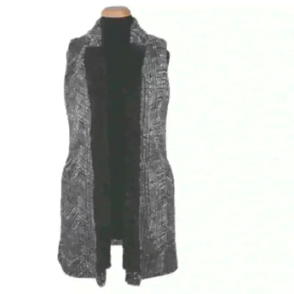 Pandemonium Seattle “Mandarin” Reversible Faux Fur Long Vest Size Medium NWOT! - Picture 4 of 11